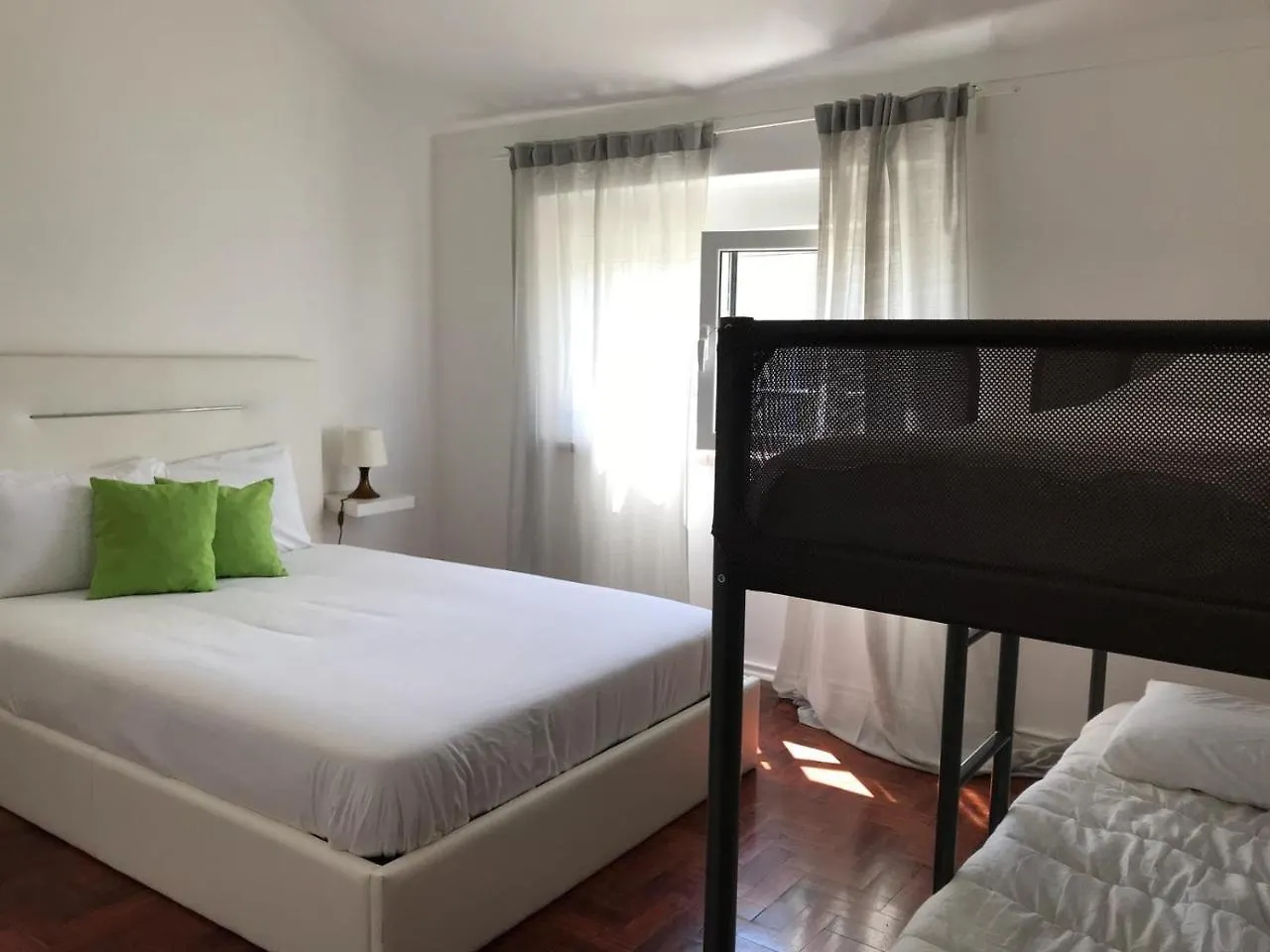 7 Rivers Hostel Lisbon