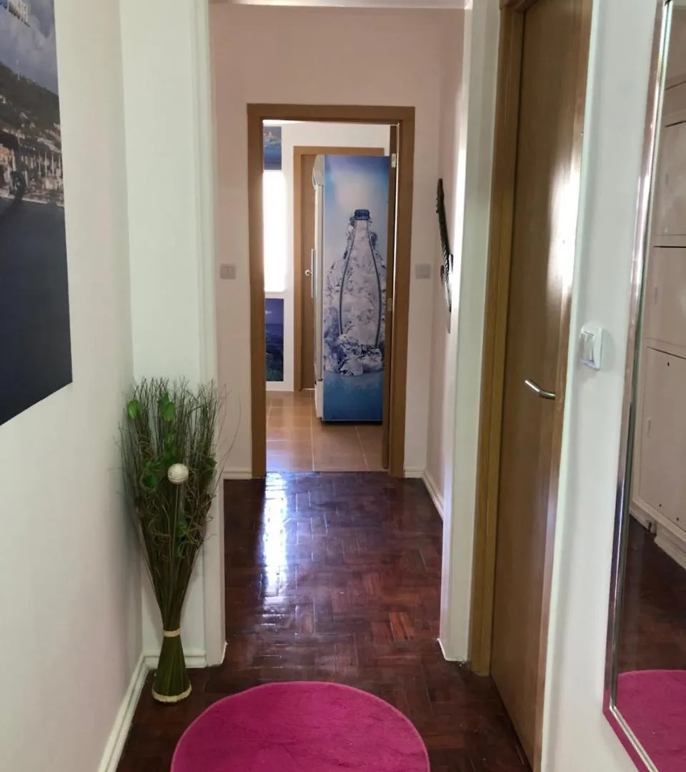 7 Rivers Hostel Lisbon