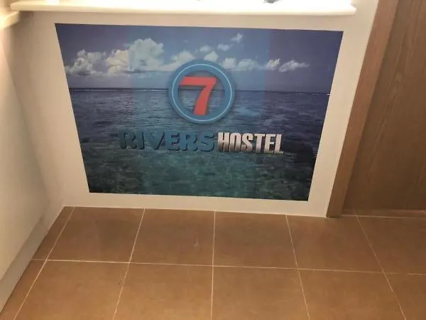 7 Rivers Hostel Lisbon