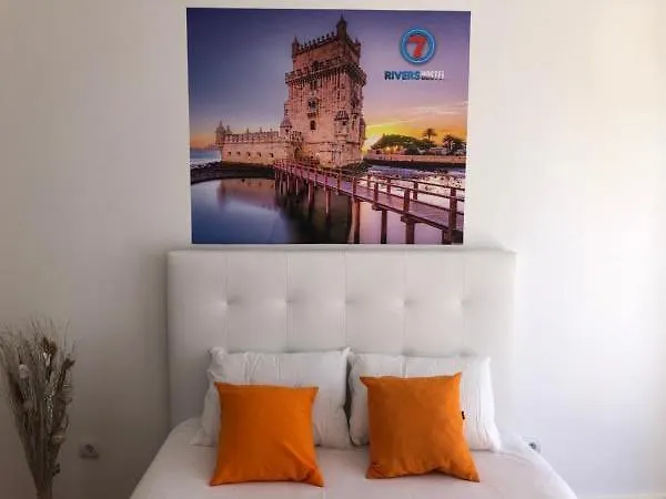 7 Rivers Hostel Lisbon 0*,  Portugal